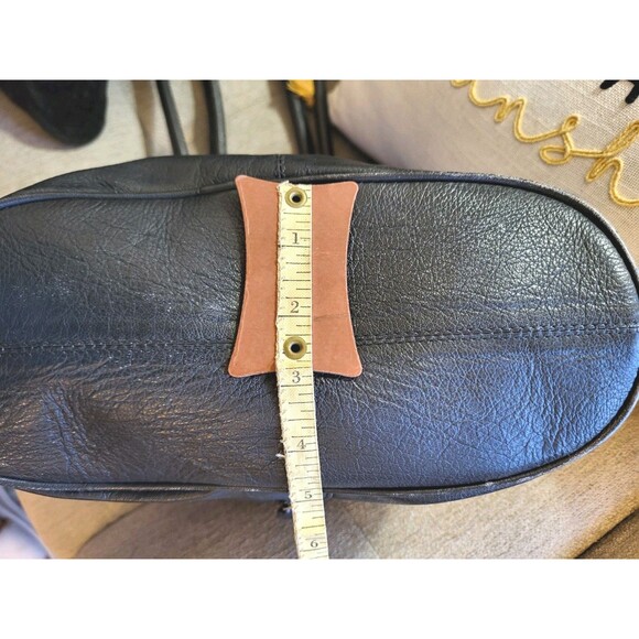 Vera Pelle Vintage Black Leather Elevated Basic Minimalist Bucket Shoulder bag - Picture 11 of 14